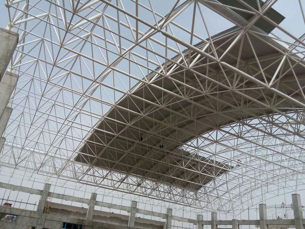 开原青岛一汽网架
